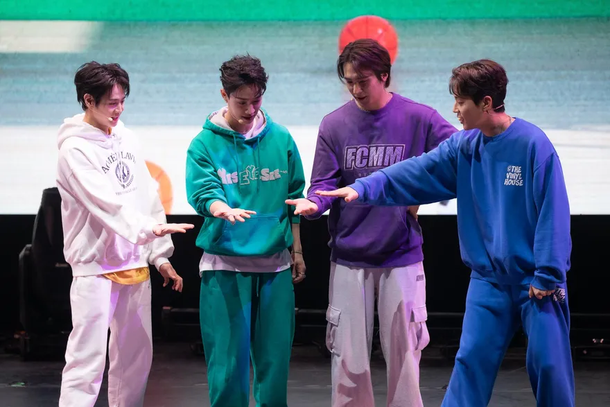 HIGHLIGHT運動會梁耀燮3連莊MVP  被「扛起」歡呼羞紅臉：覺得羞恥