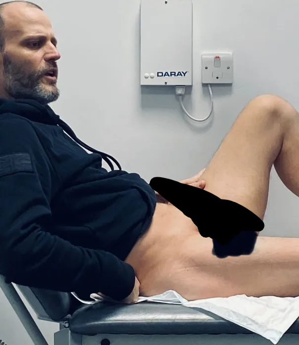 影/切除GG！英男被誤診菜花竟罹「陰莖癌」醫籲施打HPV疫苗　男性防3癌