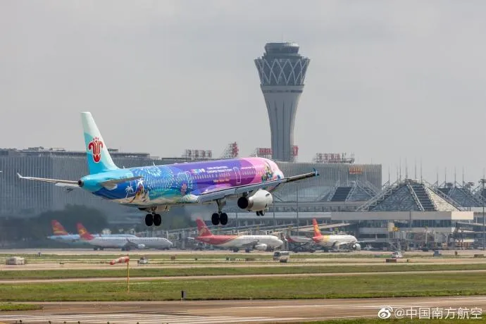 大陸3大航空公司受疫情重創　3年虧損8000億元遠超17年來總淨利