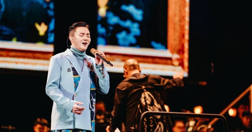 父親腦死送醫進「加護病房」！許富凱敬業開唱 爆哭揭病況：盼奇蹟發生