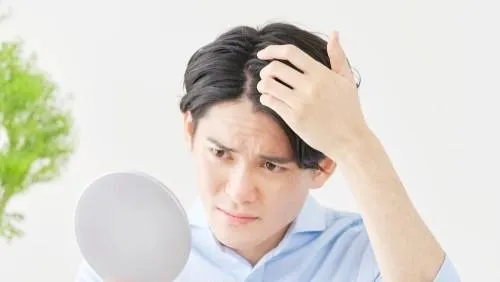 愛喝飲料恐害你禿頭！研究曝脫髮9大原因：喝飲料超過「這次數」超傷毛囊