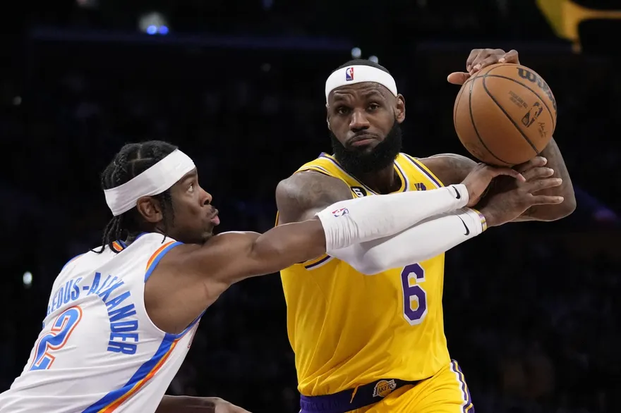 快訊/詹姆斯登NBA史上得分王　超越天勾賈霸