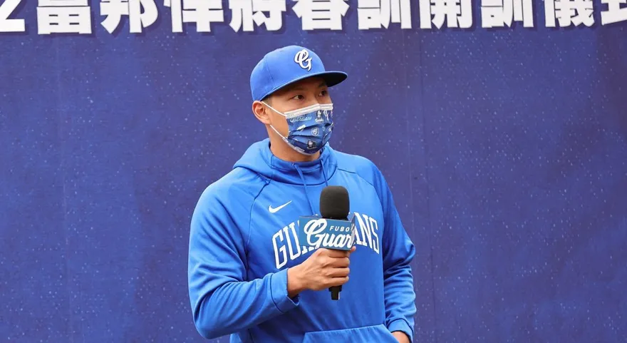 林哲瑄曾因肩傷落淚、現拚開季歸隊　網嘆：被小智害慘
