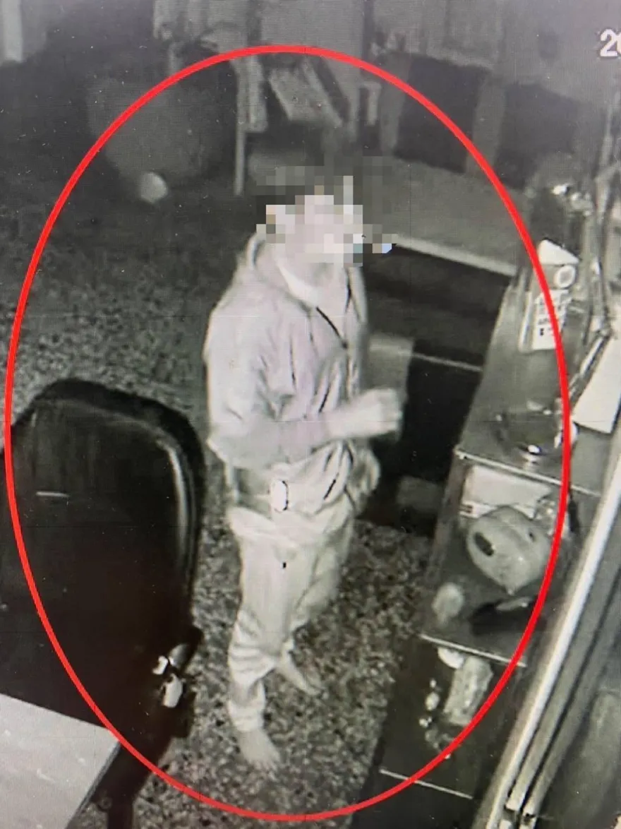 影/赤腳大盜偷遍台中市「得手百萬」　闖空門反鎖房門仍被逮