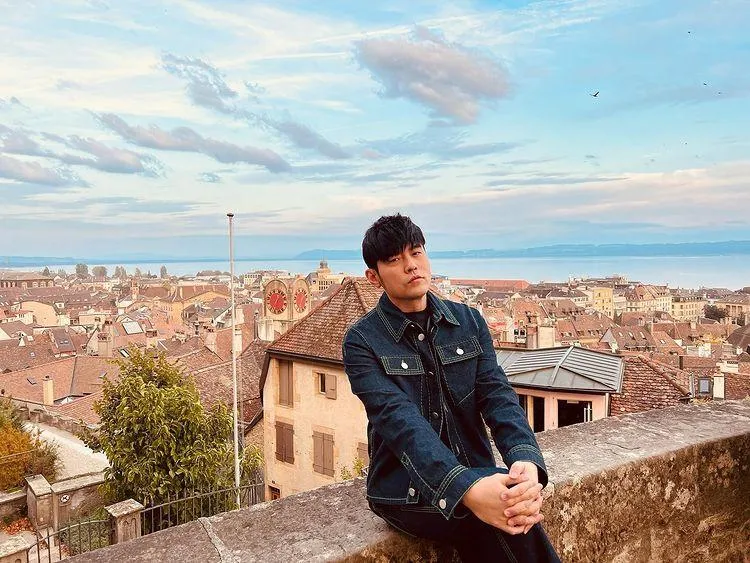 周杰倫喊話方文山寫詞！突拋預告「對的地方出對的歌」粉絲全暴動：會嚇壞