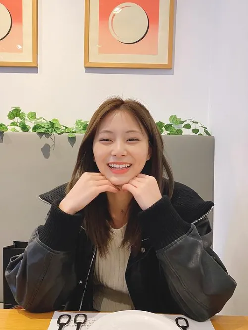 子瑜無預警曬「約會視角照」！初戀感5連拍「2天吸170萬人朝聖」網暴動