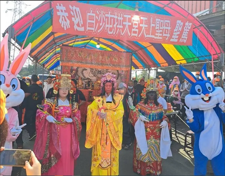 白沙屯媽祖進香/演哪齣？「這三尊神」迎媽祖聖駕　網友全嚇傻了...