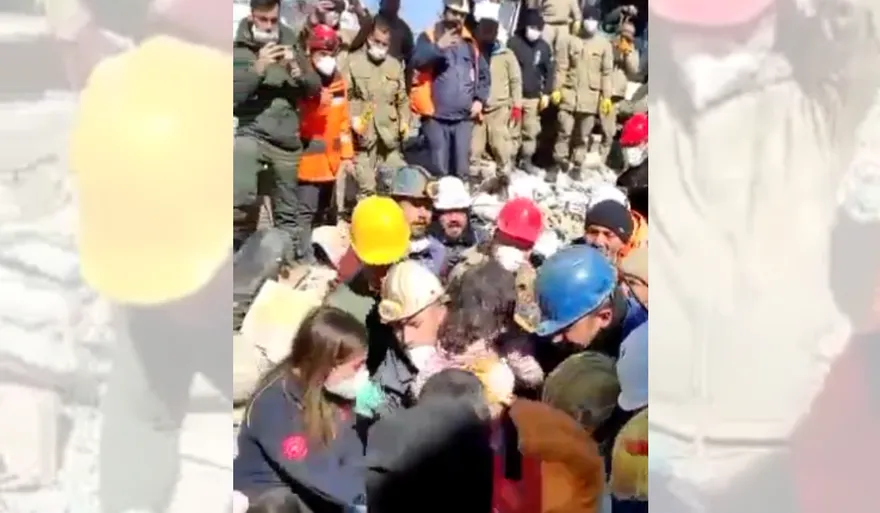 影/土敘強震再傳奇蹟！6歲女童受困178小時生還　救援人員激動直呼：上帝是偉大的