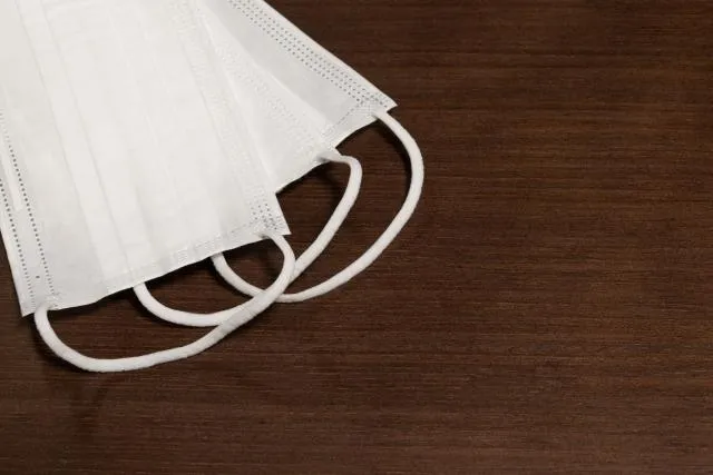 口罩解禁！重症醫曝3大隱憂「爆量病毒」恐擴散　示警：「5情況」要戴！