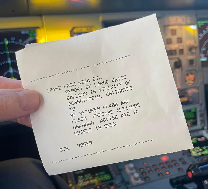 氣球又來？夏威夷東北部海域傳「巨型白色氣球」飄浮　美官方未證實消息