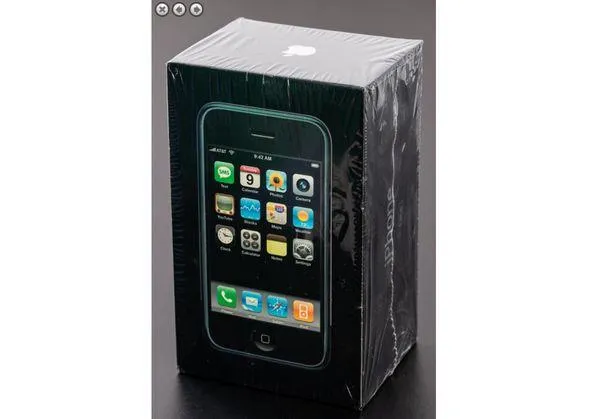初代未拆封蘋果手機登拍賣！193萬高價拍出　價值上漲破百倍