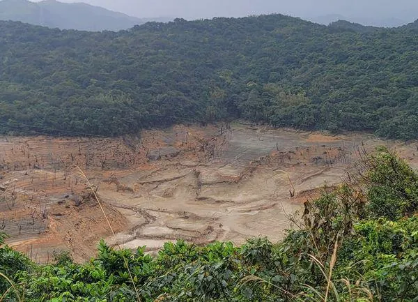 43年首見！基隆「這水庫」乾到見底　民眾憂缺水重演