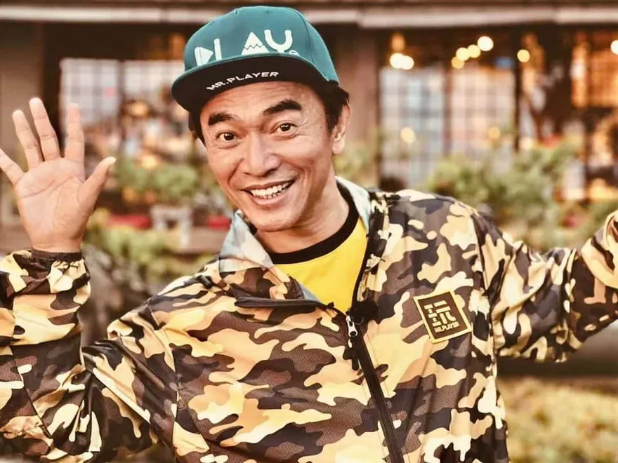 錄大陸節目出意外！吳宗憲重摔躺地「鐵條插出」　超可怕畫面流出…