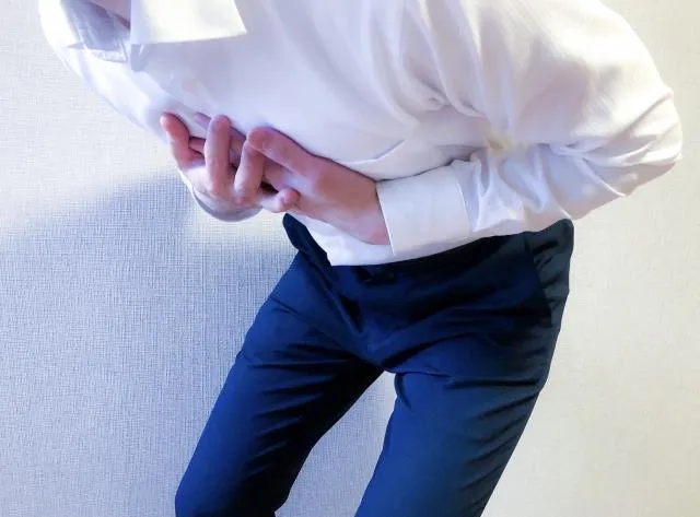 42歲男晚飯後突胸悶、冒冷汗　就醫發現竟是心肌梗塞引起「急性心律不整」！