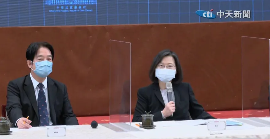 蔡英文民調死亡交叉「流失近200萬鐵粉」！游盈隆：賴清德恐受嚴重衝擊