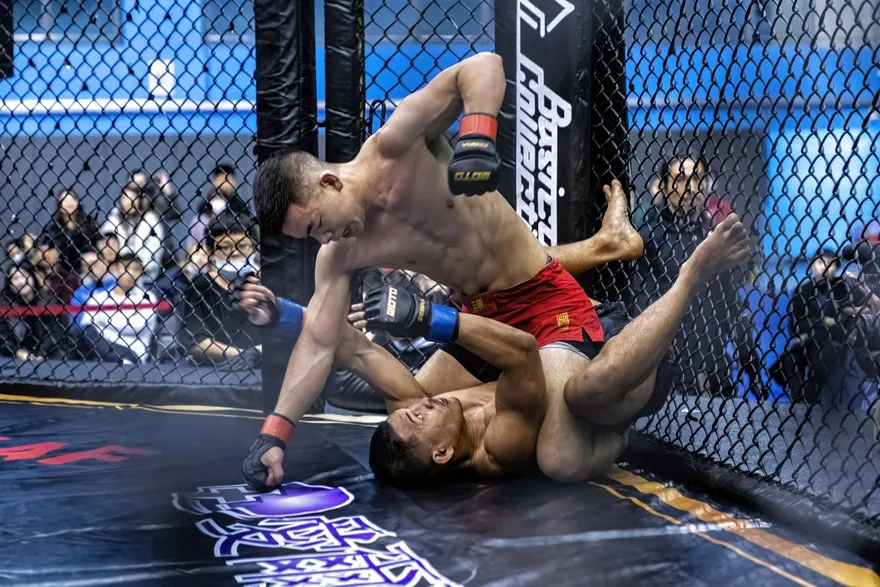 「辣個與祖克柏陪打的男人！」　影子吳仲凱在台5連勝