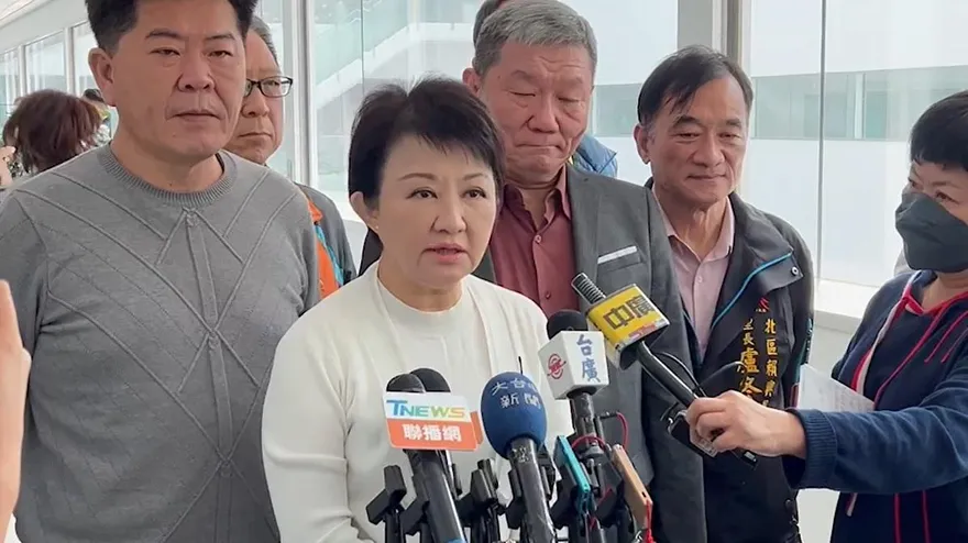 影/「全動法」要讓未成年學生上戰場？！　媽媽市長不忍了
