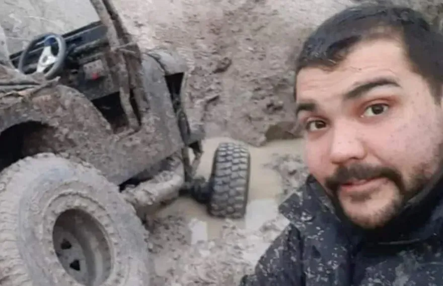 35歲男失蹤8天淪冰屍！漁民剖鯊驚見「不明斷肢」　家屬見刺青心碎認屍