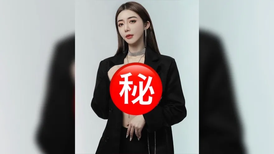 裡面沒穿！混血天燈妹「西裝殺」辣秀傲人北半球　網狂讚