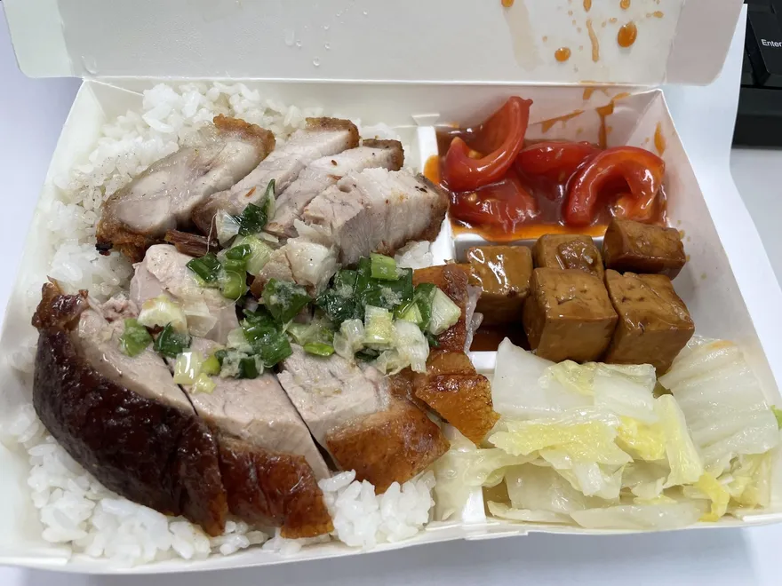 獨/蛋蛋的哀傷！便當番茄炒蛋「沒有蛋」　無奈加番茄醬替代