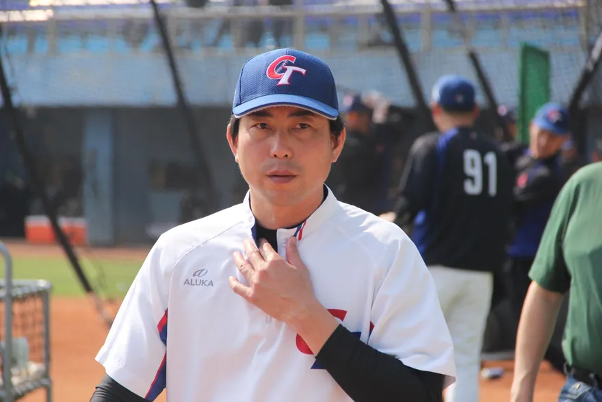 WBC棒球經典賽/回台後沒抓過出局數　餅總曝鄧愷威現況：有聯繫諮商師