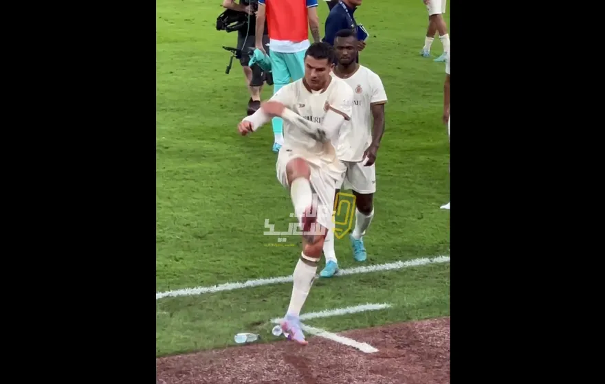 影/連2戰未進球　C羅怒了！賽後氣到想丟隊長臂章還踢飛礦泉水