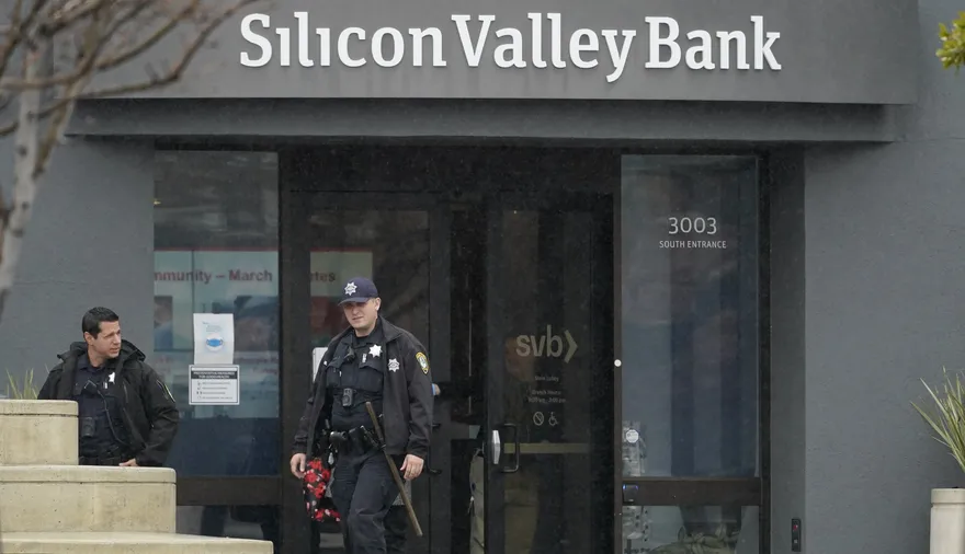 美國矽谷銀行證券交易虧損694億交FDIC接管　引爆48小時擠兌潮