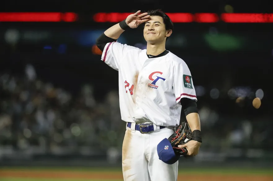 WBC棒球經典賽/帥炸球場！鄉民嘆陳傑憲「顏值PR99」　網驚：有夠像吳奇隆