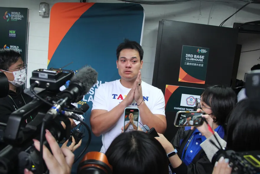 WBC棒球經典賽/張育成凌晨2點還沒睡！　感性回應球迷：我不是一個人