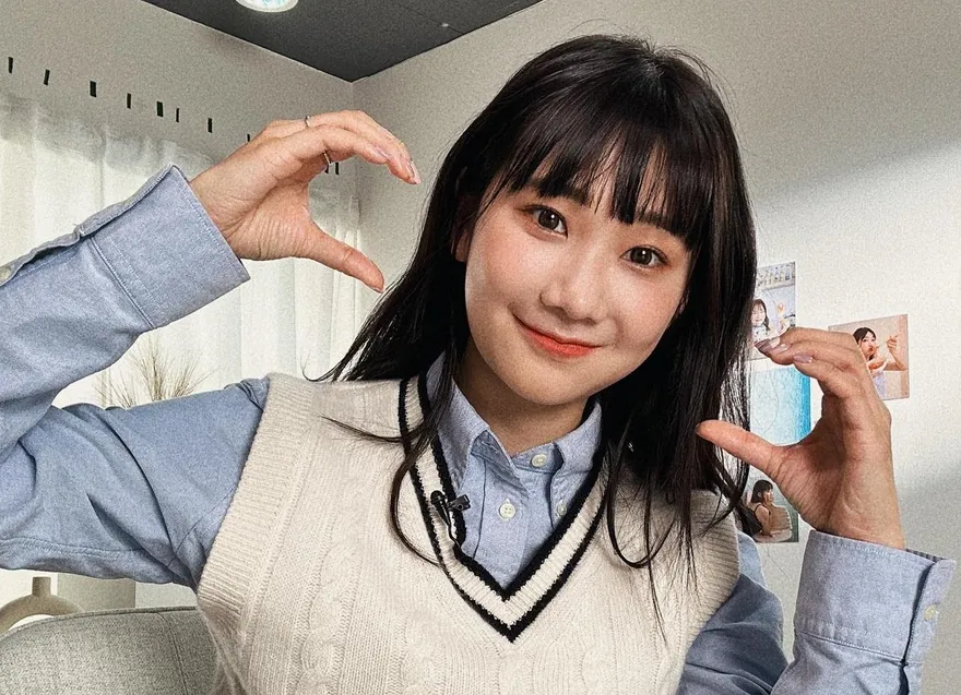 遭爆戀上羽球教練！愛莉莎莎嘆「整個早上都在憂鬱」…被問「真的嗎」給回應了