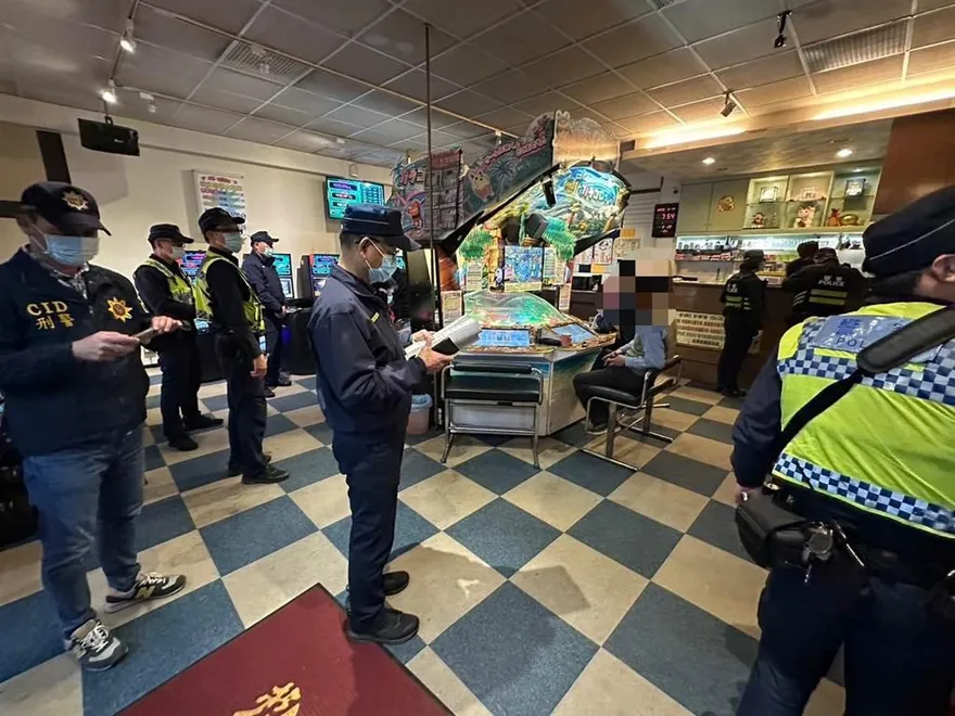 監牢過情人節！彰化通緝犯逃4天囂張逛大街遭逮　警「威力掃蕩」建功