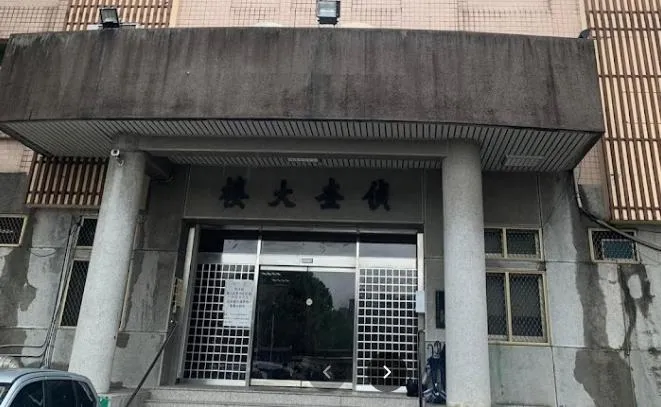 怎麼會是你！男蒙面搶劫前老闆還電擊痛毆　面罩遭掀身分洩底落荒逃