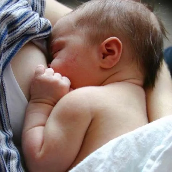 5/18國際捐乳日！專家：餵母乳可預防感染、中耳炎和腹瀉