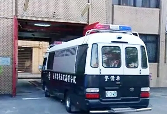 快訊/金牌教練涉性侵女選手入獄2周詭亡　檢調搜索高雄燕巢監獄查死因？