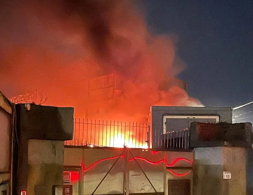 桃園台電大湳變電所深夜火警　6476戶一度停電