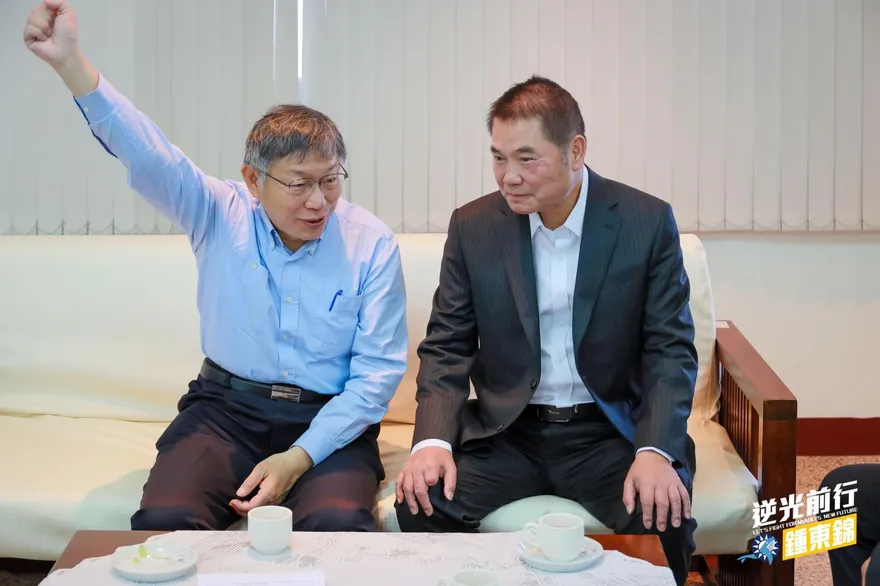 鍾東錦偕女兒向柯文哲學習　「年輕人是我們走向下個世代的關鍵」