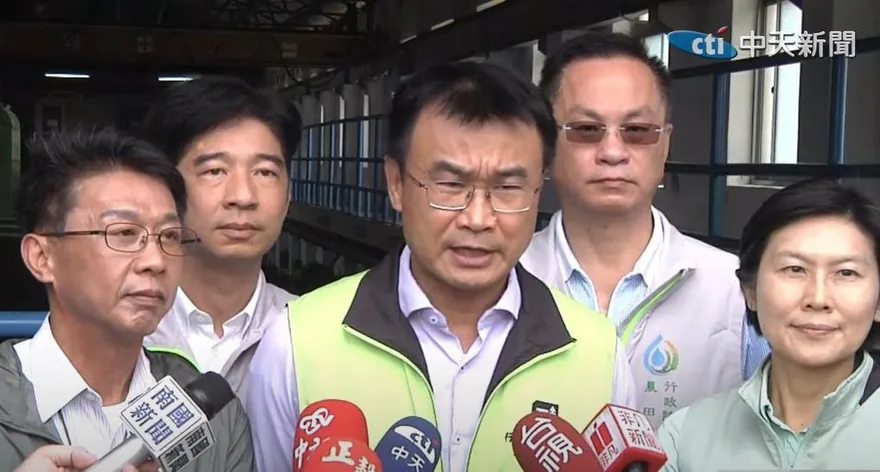 陳吉仲稱進口蛋價差由政府吸收　網友怒：拿稅金買蛋還要我感謝他？