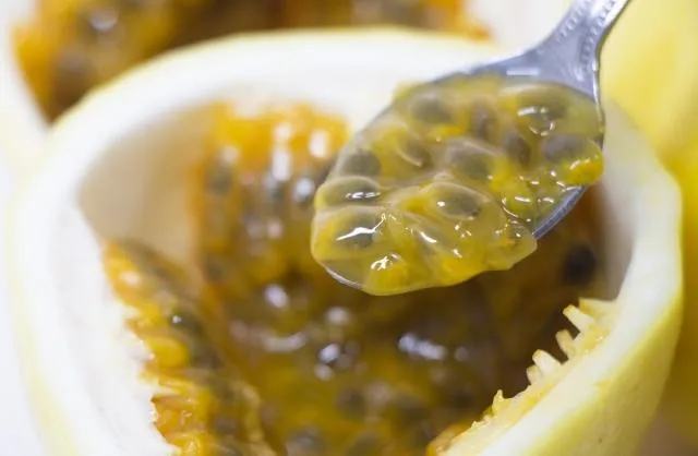 百香果護心還抗發炎、抗癌！醫示警與「4類藥物」混吃恐過敏