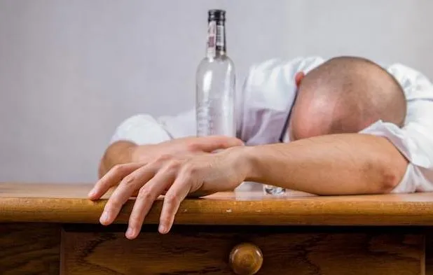 酒駕肇逃妹幫頂包！他「無力癱軟」被警揭穿　這下慘了