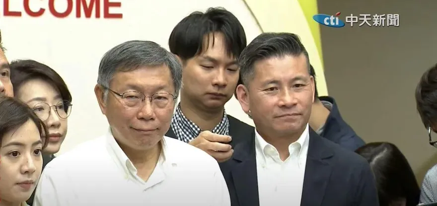 馬英九赴陸祭祖遭貼標籤　柯文哲：法律原則是「無罪推定」