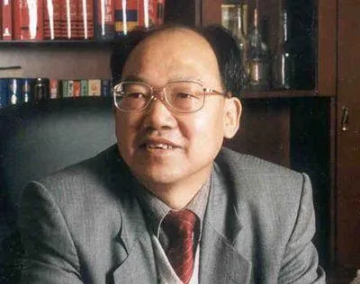 陸名酒商「劍南春」董事長私吞國有財產被罰17.7億　網友批：太便宜