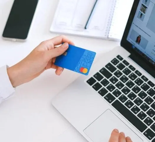 投書／對抗演算法　自由的閱讀權利