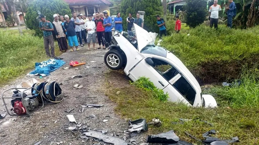 悲上加悲！參加喪禮回程「車輛突失控」墜溝　4親友全沒命
