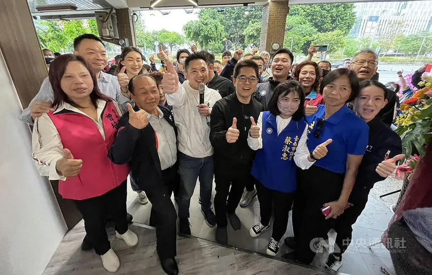 陳以信挑戰台南艱困區！立委初選若出線尬王定宇