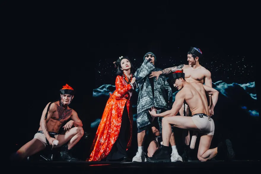 陶晶瑩1舉動直逼18禁！4猛男「狂甩巨根」震撼畫面曝