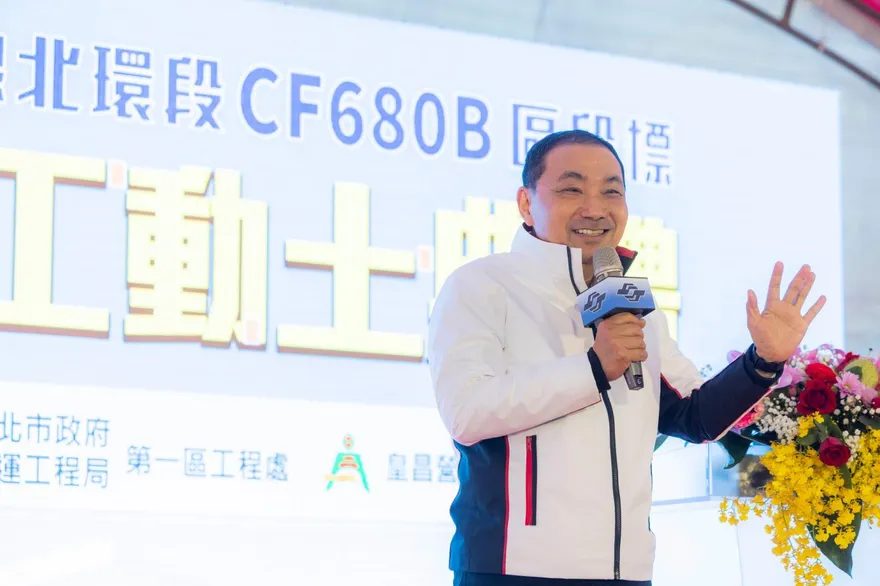 侯友宜奇襲！「2句話」向民進黨快速進擊　媒體人驚呼：他已在衝了