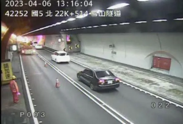 快訊/雪隧3分鐘爆2車禍！北上車道內線緊急封閉