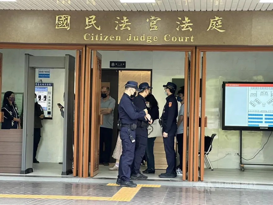 酒駕競速撞死人！他這理由拒國民法官審案　死者母痛哭抗議