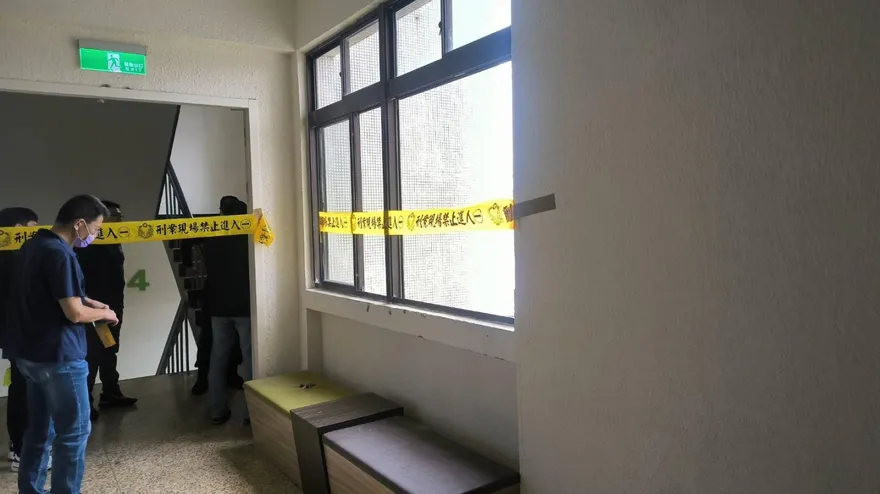 快訊/淡大前副校長墜樓！校園內12樓摔下亡　現場詭留遺書