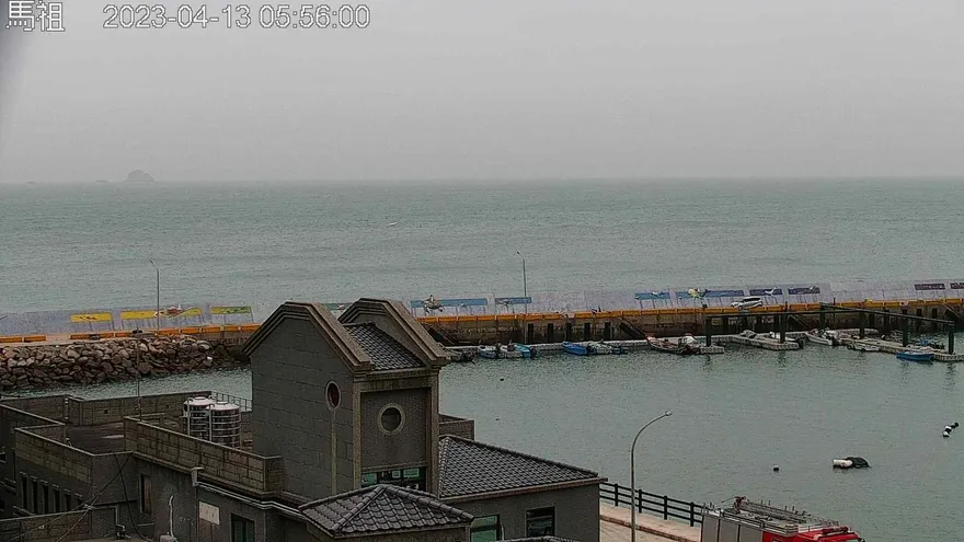 境外汙染物來襲！這地區空氣品質亮紅燈　所有族群減少外出